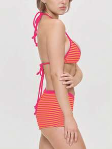 新款女士黑白条纹印花三角比基尼上衣搭配系带低腰比基尼泳裤，性感简约比基尼套装