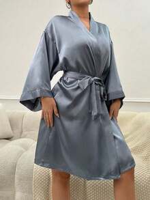 1 pièce Robe élégante de luxe légère avec ajustement serré, pyjama sexy avec lien à la taille, vêtement d'intérieur en soie confortable, décoration de salle de bain pour l'été - Gris bleu - Voir 7