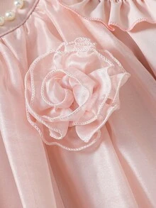 年轻女孩时尚可爱落肩花卉 3D 欧根纱串珠领连衣裙