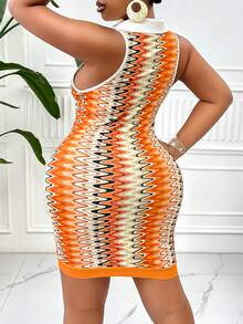 大码 V 领翻领彩色条纹无袖紧身连衣裙（随机印花）