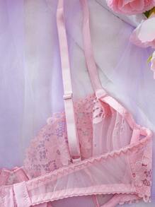 Lingerie sexy, ensemble de lingerie érotique en dentelle rose clair et romantique, confortable et ajusté, courbes parfaites. Dévoile un charme envoûtant