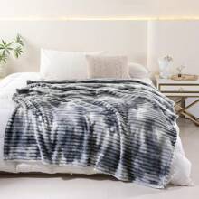 Super Soft Throw Blanket For Couch, Flannel Fleece With 3D Striped Jacquard Design, Lightweight And Cozy For Sofa, Living Room, And All-Season Use