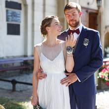 Wrist Corsages For Weddings, Gukasxi Flower Wrist Boutonniere Set Artificial Wedding Rose Bride Wrist Corsages Flowers Boutonniere For Prom, Wedding Flowers For Men Bride Bridesmaid Wedding Prom Decor