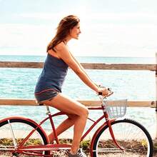 Secure Front Bike Basket For Scooters - Metal Bicycle Basket With Sturdy Wire Design, Non-Sagging Bracket, Rust-Resistant Zinc Alloy, Easy Installation Kit Included - 白色 - 查看 2