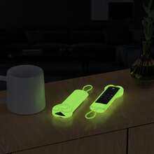 Ốp bảo vệ điều khiển từ xa bằng silicon hình trái tim dễ thương, tương thích với điều khiển giọng nói Alexa thế hệ thứ 2 L5B83H, thế hệ thứ 3 L5B83G, P4C6EN và Lite thế hệ thứ nhất H69A73, thế hệ thứ 2 E4GE9R; Ốp bảo vệ điều khiển từ xa phát sáng trong bóng tối, tương thích với thiết bị phát trực tuyến Fire Stick Fire TV Stick HD 4K Max Lite Cube Controls (Không tương thích với phiên bản Fire TV Remote Enhanced/Pro/2024) Thích hợp cho các dịp: Cách nhiệt, Ngày lễ tình bạn, Chó con, Lễ hội hóa trang, Ngày Quốc tế Phụ nữ, Quà tặng đám cưới, Năm 2000, Phòng ngủ - Nhiều màu - Xem 7