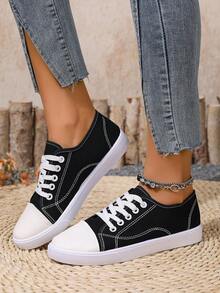 大码女式黑色时尚运动鞋，休闲系带平底鞋，学校/学生/日常穿着（请订购大一码，因为鞋子偏小） - 黑色 - 查看 6