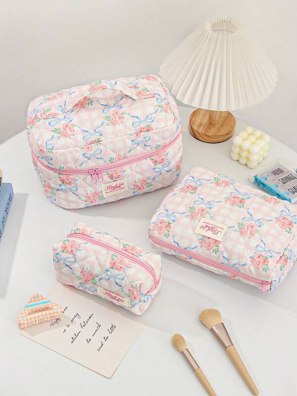 1pc Cute Little Bear Pink Bow Quilting Makeup Bag .Beige Travel Make Upbag,Multifunctiona Cosmetic Bag .Handheld Bathroom Wash Bag,Jewelry Storage Bag,Perfume Skincare Storage Bag,Brush Bag,Sanitary Napkin Bag,Headphone Bag,Coin Purse,Glasses Bag,Suitable For Home,Travel, School, And Work.Suitable For Women,And Students.Holiday Gifts Birthday Gifts Christmas Gifts Valentine's Day Gift Mom's Gift Souvenir Love