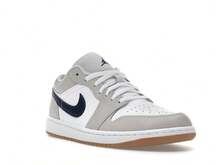Air Jordan 1 Low 'Georgetown' White Neutral-Grey Gum-Medium-Brown Midnight-Navy Sneakers Men 553558-146 - 彩色 - 查看 2