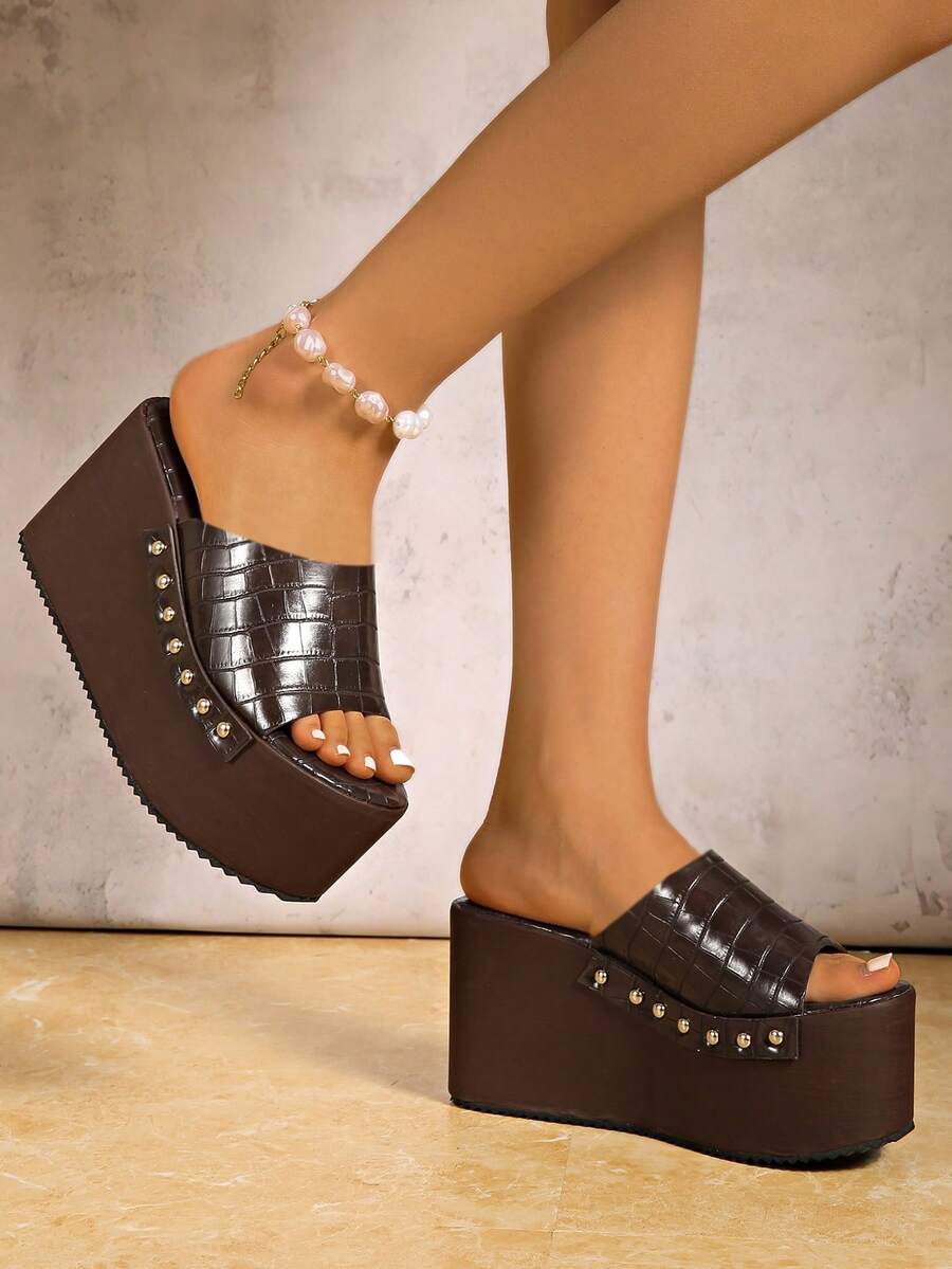 Summer New Women Studded Animal Print Effect Platform Sandals - Brown - View 1