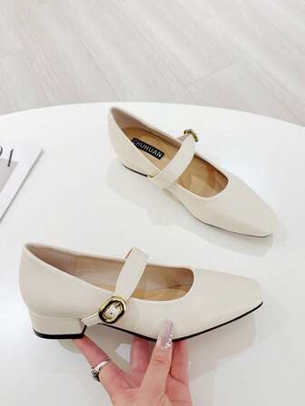 法式时尚通勤低帮鞋女韩版仙女风粗跟玛丽珍鞋系带扣小皮鞋大码41-43