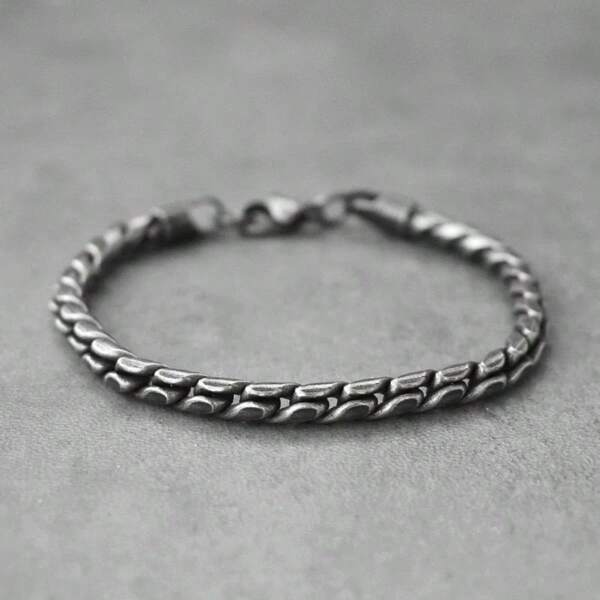 سوار رجالي يدوي مصنوع من سلسلة حلقية متشابكة على الطراز القديم من الفولاذ المقاوم للصدأ على طراز بانك روك دراجات نارية، إكسسوار يد هدية للرجال