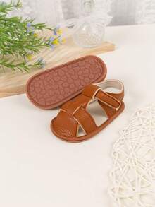 Fashionable Infant Non-Slip Flat Sandals With Breathable, Comfortable Rubber Sole
