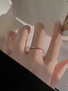 S925 银经典衔尾蛇 (Ouroboros) 戒指，带有流动的红线装饰，时尚百搭，是送给家人、朋友和情侣的完美礼物，尺寸可调节 - 銀色 - 查看 5