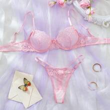 Lingerie sexy, ensemble de lingerie érotique en dentelle rose clair et romantique, confortable et ajusté, courbes parfaites. Dévoile un charme envoûtant