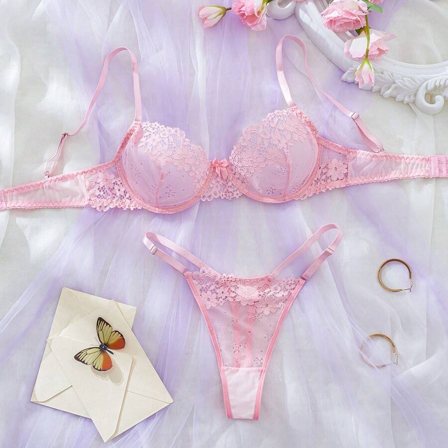 Lingerie sexy, ensemble de lingerie érotique en dentelle rose clair et romantique, confortable et ajusté, courbes parfaites. Dévoile un charme envoûtant