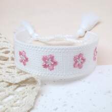1 pieza Pulsera de estilo bohemio hecha a mano con bordado floral y borlas, ajustable, adecuada para regalos a amigos, familia, estudiantes, para vacaciones, fiestas, viajes y bodas - Blanco - Ver 6