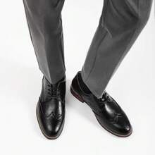Men's Brogue Business Shoes, Embossed Leather Uppers Vintage Style, Wooden Heel Rubber Outsole, White Stitching