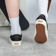 Vans男鞋女鞋Authentic VR3運動休閒鞋低筒帆布鞋滑板鞋情侶鞋VN0005UD1KP - 黑色 - 查看 4