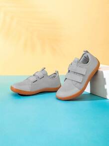 1 par de zapatos deportivos descalzos con puntera ancha para niños, adecuados para que los niños y niñas pequeños jueguen libremente