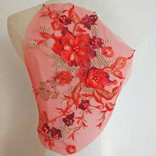 3D花朵串珠蕾丝面料贴花刺绣缝纫补丁适用于婚礼晚礼服服装补丁剪贴簿