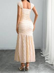 Vestido elegante y sexy de mujer con doble capa asimétrica y ondulada brillante que se puede usar como un hombro - Albaricoque - Ver 3