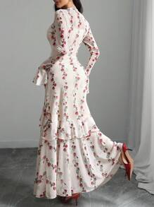 Damen elegantes, sexy französisches romantisches Kleid mit Rüschen-Blumen-Ärmeln, doppelter Lage und asymmetrischer Rüschenborte