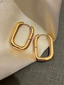 Gold U-shaped Earrings