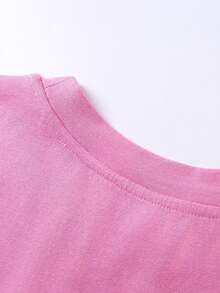 2025 Rave Party Outfit: 2pcs Neon Pink Women's Set | Cropped Sports T-Shirt And Shorts, Casual Sporty Style, Music Festival Essential, Streetwear, European Autumn Fashion, Back To School, Nightclub Attire, Going Out Look - Pink - View 8