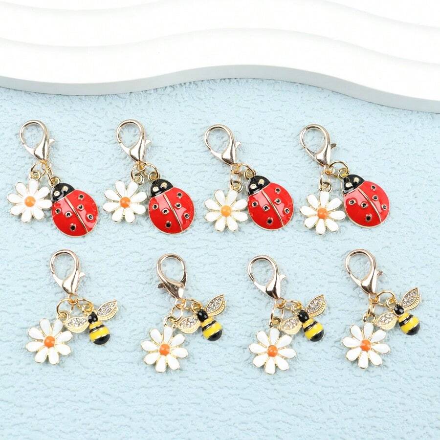 5pcs/8pcs/10pcs Mini Cute Bee/Ladybug And Little Daisy Keychain Set, Fashionable Animal Theme Design, Suitable For Bag Pendant, Very Suitable As Holiday, Perfect For Birthday, Party, Wedding, Back-To-School Season And Graduation Season Christmas Gift Ideas Bag Accessories Lanyards With Id Holder Car Accessories Bag Charms Car Accessories Teacher Friend Sister - Multicolor - View 1