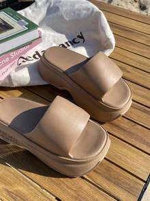 Women's Summer Wedge Slide Sandals, Outdoor Mule Wooden Clogs, Soft Thick Sole, Solid Color, High Heel, Beach/Vacation Style. Note: This Item Runs Small, Suggest Ordering One Size Up.
