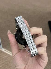 18mm 20mm 22mm 金属磁吸表带 - 适用于三星 Galaxy Watch 6 5 4 40mm 44mm、Galaxy Watch 5 Pro、Galaxy Active 2、Watch 6 4、GT6 GT5 GT4 GT3 Pro，时尚舒适的男女通用表带 - 銀色 - 查看 2
