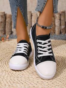 大码女式黑色时尚运动鞋，休闲系带平底鞋，学校/学生/日常穿着（请订购大一码，因为鞋子偏小） - 黑色 - 查看 5