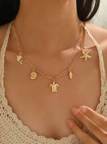 1 Pc Stylish Sea-Themed Pendant Necklace With Seashell, Starfish, Turtle, Dolphin And Fish Charms, Minimalist And Versatile, Suitable For Women, Beach And Casual Wear