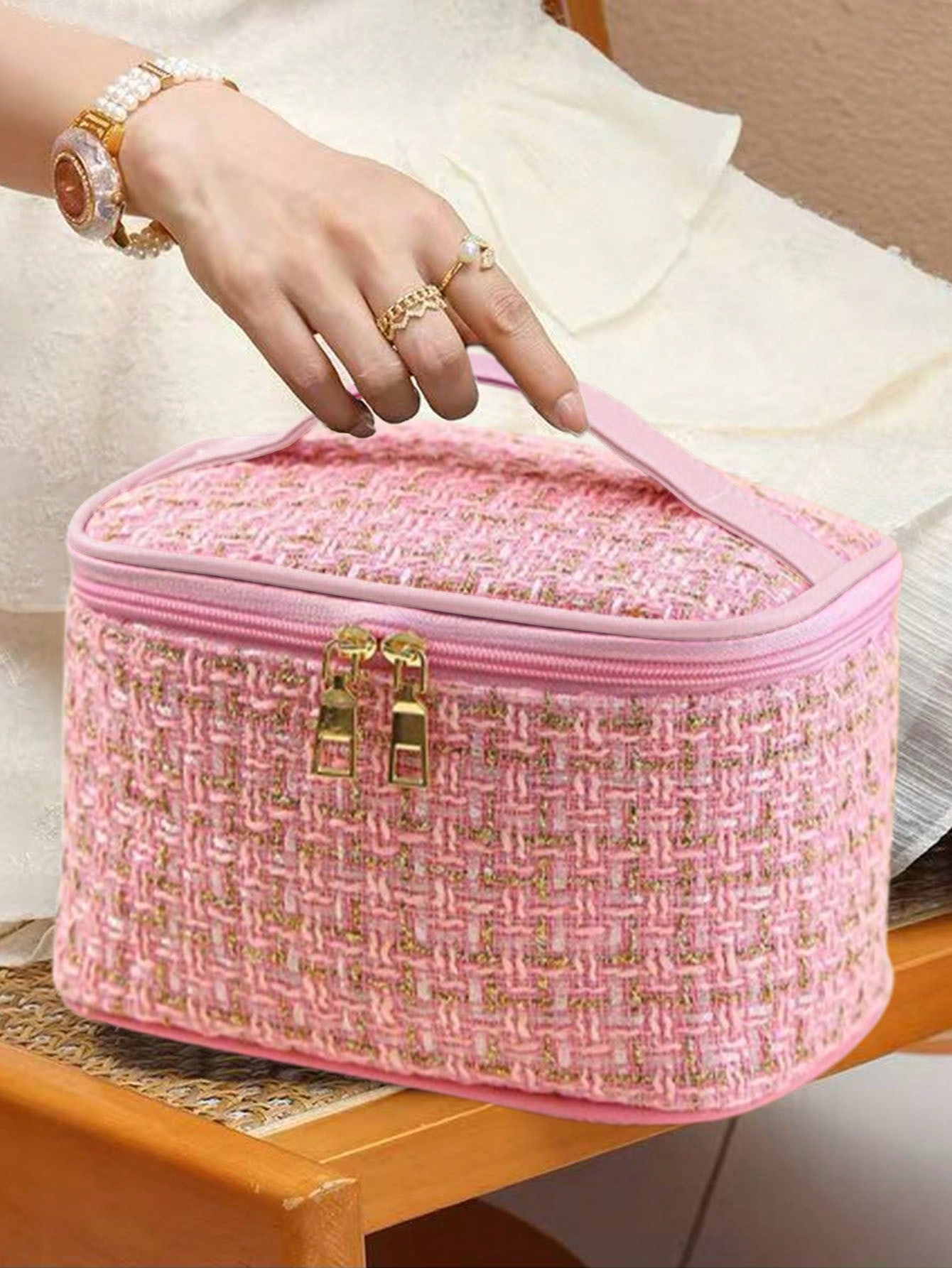 حقيبة تجميل نسائية كبيرة السعة محمولة وجميلة، حقيب...