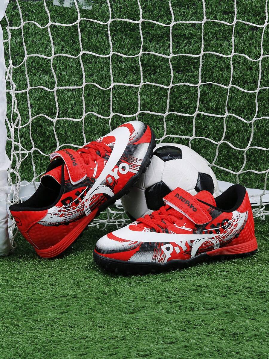 1 双男童/青少年足球鞋，模压防滑钉，运动训练鞋