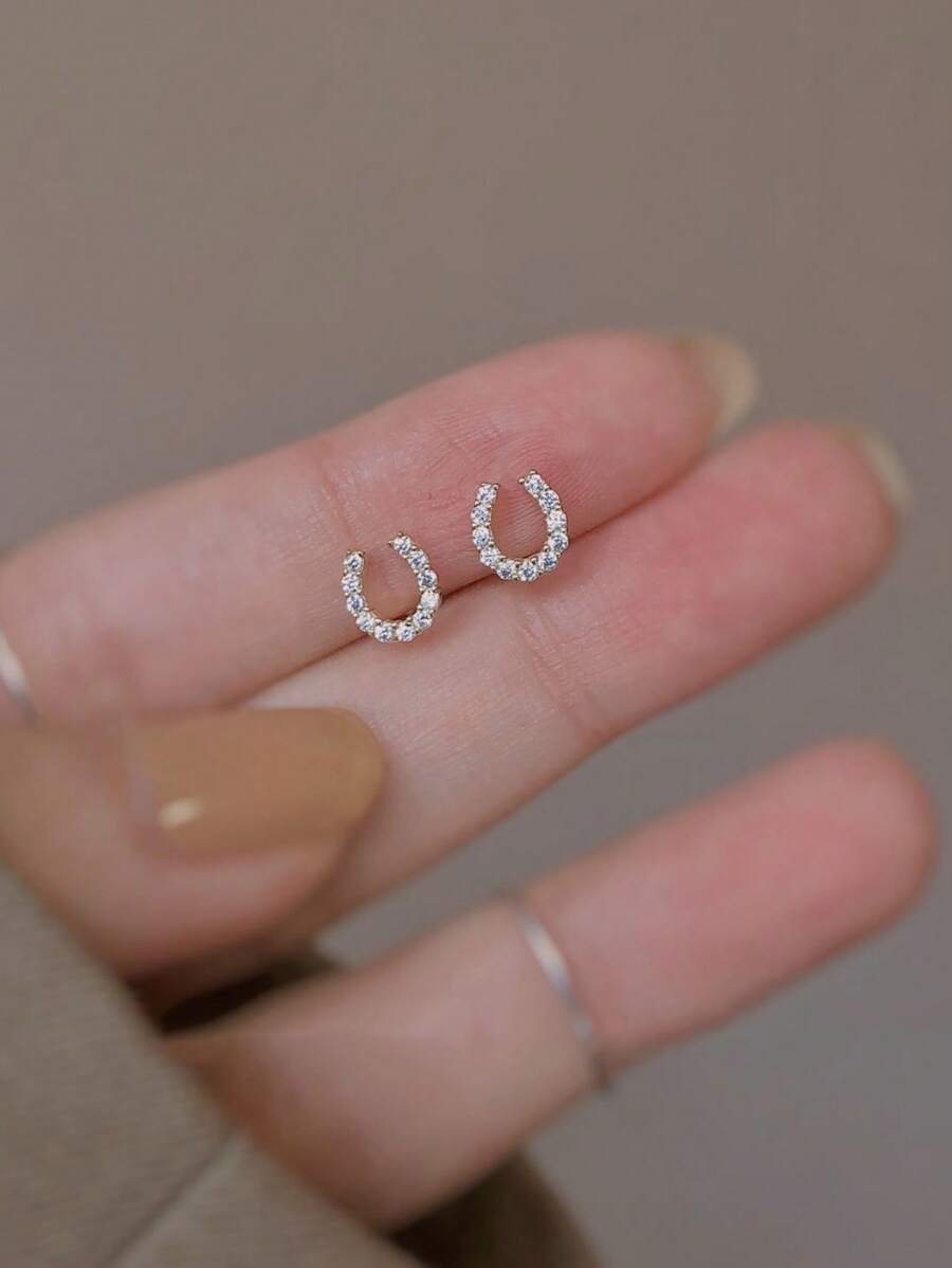 1 Pair Sparkling Horse Hoof U-Shape Stud Earrings, Fashionable, Luxurious, Elegant, Niche Design, Exquisite Earrings Suitable For Daily Wear, Gatherings, Parties