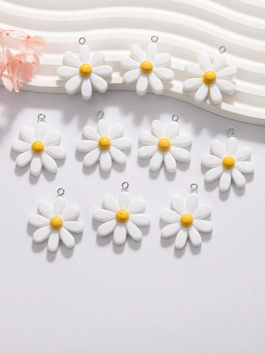 10pcs Small Daisy DIY Bag Charm Accessories Stickers Beach Y2K Beach Accessories - Baby Blue - View 1