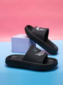 Sandalias de espuma antideslizantes para niños, diseño de dibujos animados lindo, con suela suave y ligera, adecuadas para niños pequeños y niños mayores, zapatillas de interior casuales de secado rápido