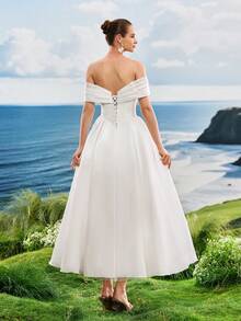 Elasola 亮面缎面露肩优雅晚礼服 白色A字仙女风新娘送礼会礼服 婚礼季 优雅