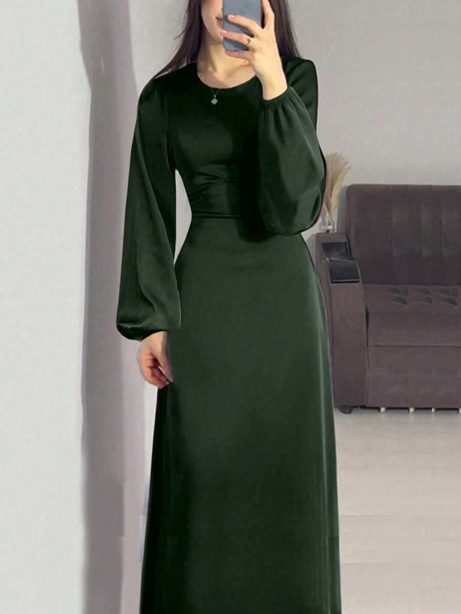 Women's Elegant Solid Color Round Neck Lantern Sleeve Slim Waist Dress - Green - View 1
