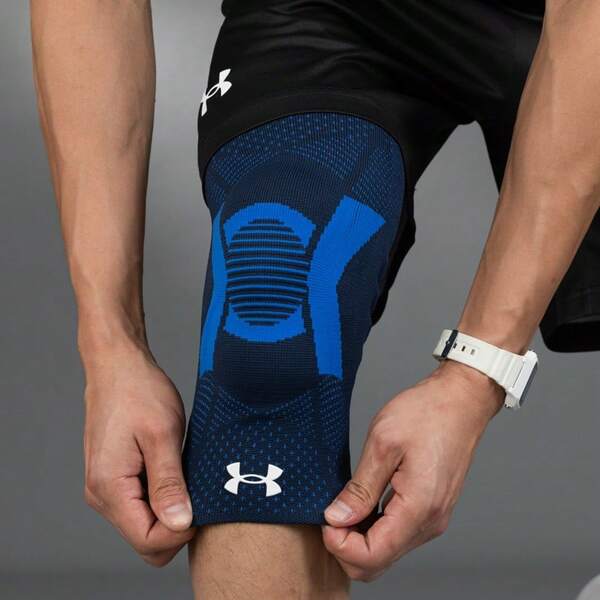 Under Armour Funda protectora para la rodilla, protección de la pierna elástica y transpirable para entrenamiento 21620008-004