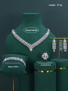 Conjunto de 5 peças banhadas a ródio, joias de luxo estilo real do Oriente Médio, Dubai, com design geométrico em formato de V, feitas à mão com zircônia cúbica branca, inclui colar, pulseira, brincos e anel, adequado para uso diário em casamentos, presente de aniversário de casamento, presente de Dia das Mães (embalagem em caixa de presente dourada) - Branco - Ver 2