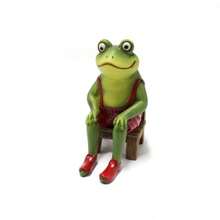 Figurines & Miniatures