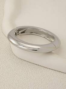 1 Pc Silver Color Chunky Wheel Bangle Women Minimalist Cuff Bracelet / Basic Design Cuff Bangle Bracelet For Daily Wear