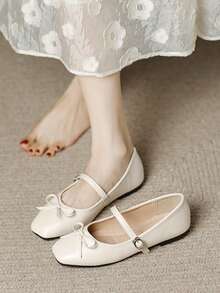 女士时尚方头一脚蹬白色蝴蝶结装饰鞋，休闲办公百搭平底鞋，适合春夏户外穿着，高端品质休闲玛丽珍芭蕾平底鞋，适合派对、婚礼穿着 - 白色 - 查看 2