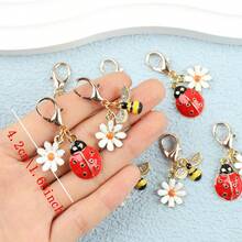 5pcs/8pcs/10pcs Mini Cute Bee/Ladybug And Little Daisy Keychain Set, Fashionable Animal Theme Design, Suitable For Bag Pendant, Very Suitable As Holiday, Perfect For Birthday, Party, Wedding, Back-To-School Season And Graduation Season Christmas Gift Ideas Bag Accessories Lanyards With Id Holder Car Accessories Bag Charms Car Accessories Teacher Friend Sister - Multicolor - View 7