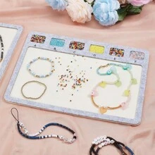Plateau de perles pour la conception de bracelets et colliers DIY, avec une longue cuillère à manche pour les bijoux, plateau pratique avec grille, outil pratique pour la fabrication de bijoux