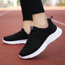 Zapatos deportivos de malla transpirable para mujeres, zapatillas de correr ligeras con cordones, calzado casual y de moda para damas