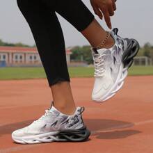 أحذية الجري خفيفة الوزن مع نعل مبطن ومضفر ، موسم جديد