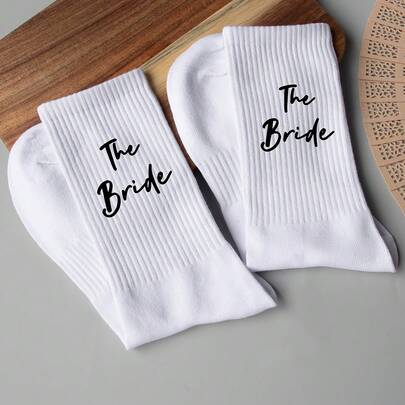 Wedding Decoration 1 Pair Women's White Mid Length Socks Bride To Be Wedding Ceremony The Bride Letter Socks Bachelorette Party Bridal Shower